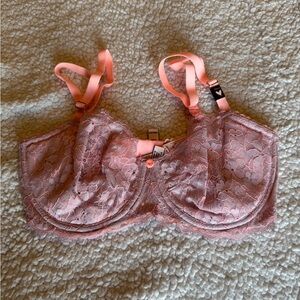 Victoria's Secret Pink Lace Underwire Bra